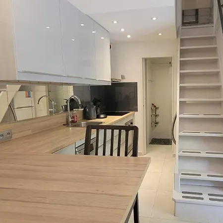 House For 4 With Yard Fréjus